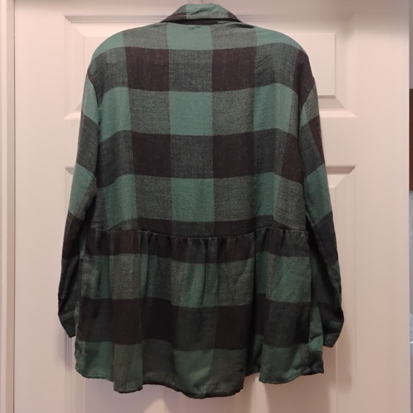 NWT American Eagle Green Black Plaid Peplum Oversized Flannel Shirt Size XS - Picture 4 of 8